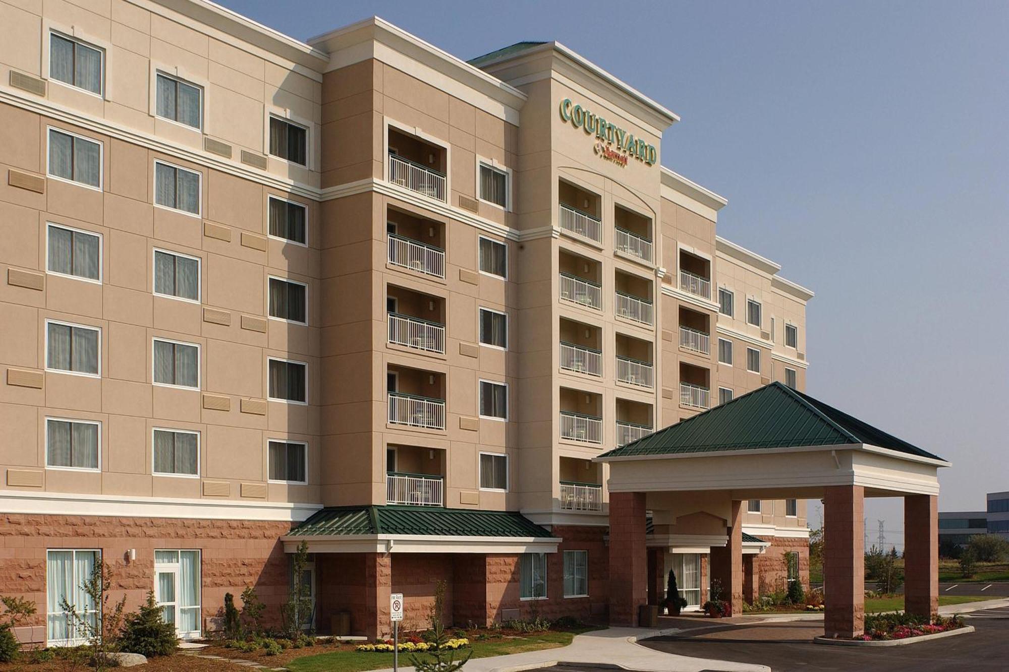 Courtyard By Marriott Toronto Маркъм Екстериор снимка
